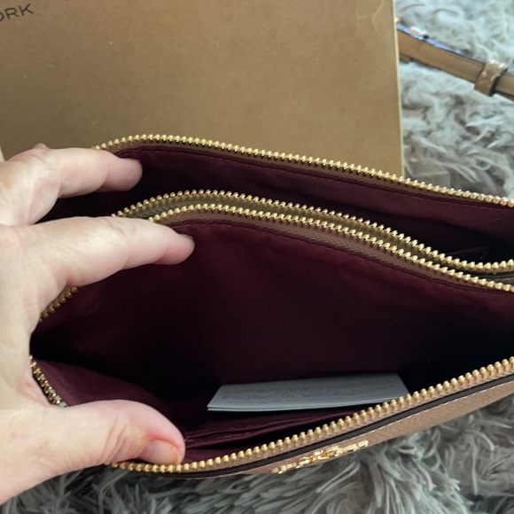 Brand new with tags tan coach purse - Picture 4 of 7